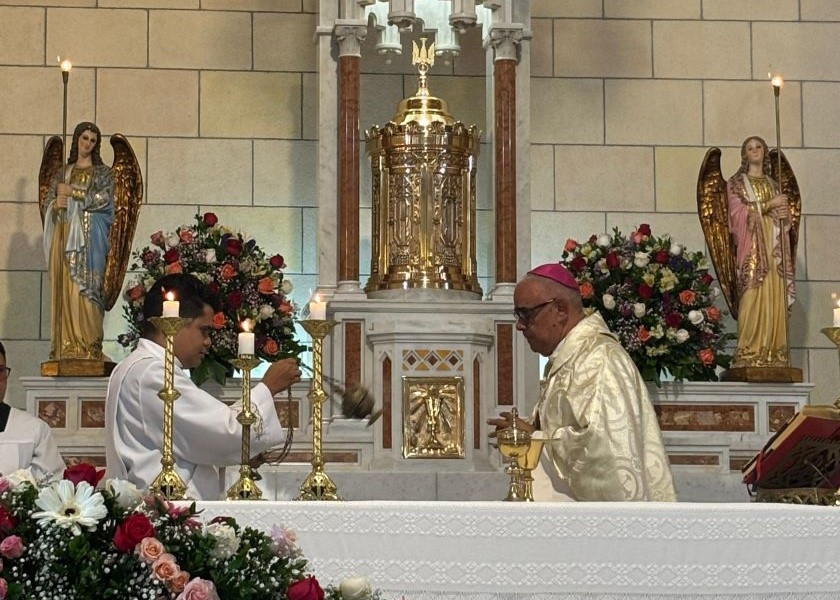 Misa en acción de gracias por la canonización de la Madre Carmen