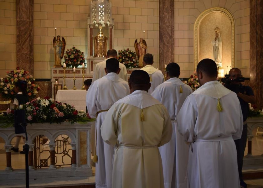 Misa en acción de gracias por la canonización de la Madre Carmen