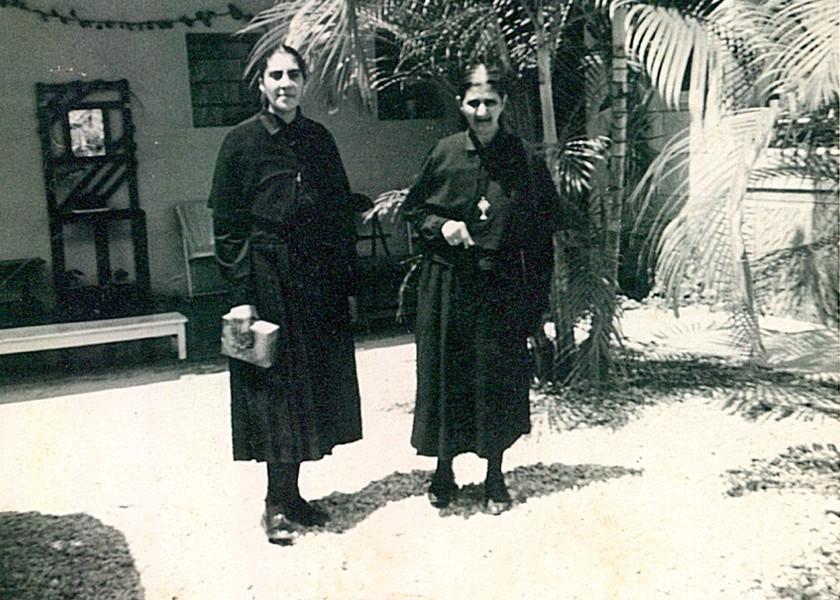 Carmen Rendiles  acepta los votos perpetuos