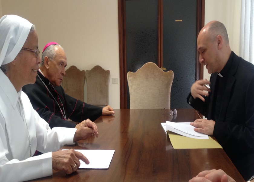 Madre Carmen Camino a los altares