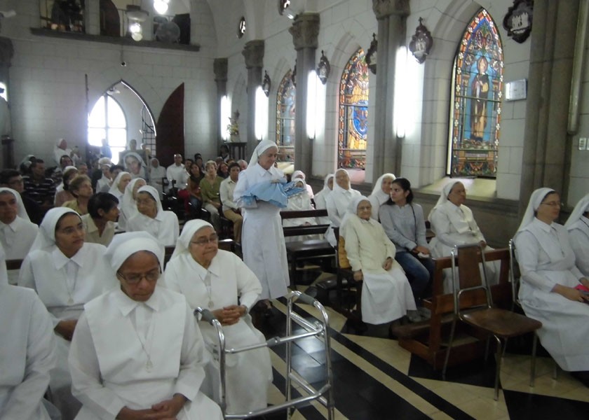8 de septiembre, Conmemoración de los votos perpetuos de Madre Carmen