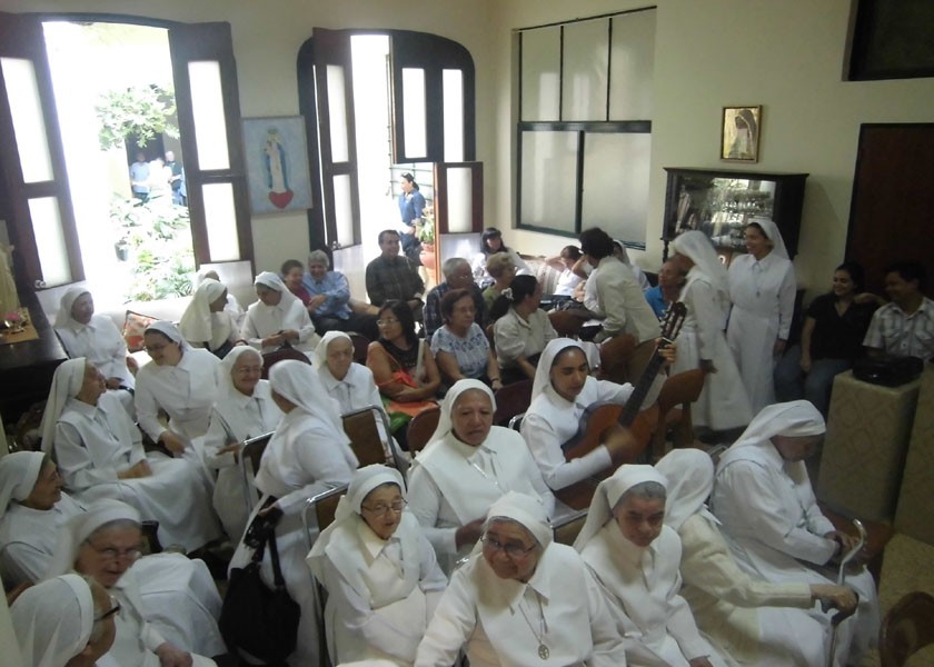 8 de septiembre, Conmemoración de los votos perpetuos de Madre Carmen