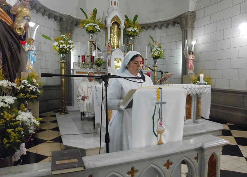 Aniversario 113 nacimiento Madre Carmen