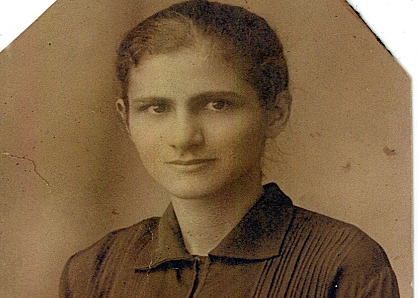 Primeros años Carmen Rendiles