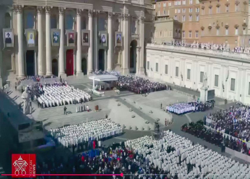 Santa Misa con Canonización 19 de octubre 2025 Papa León XIV