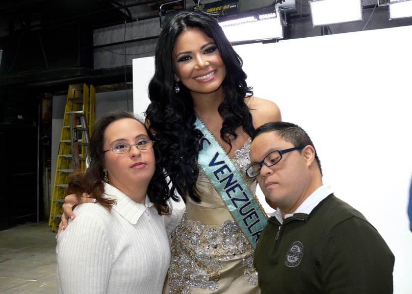 Grupo Madre Carmen tras de cámaras Calendario 2014